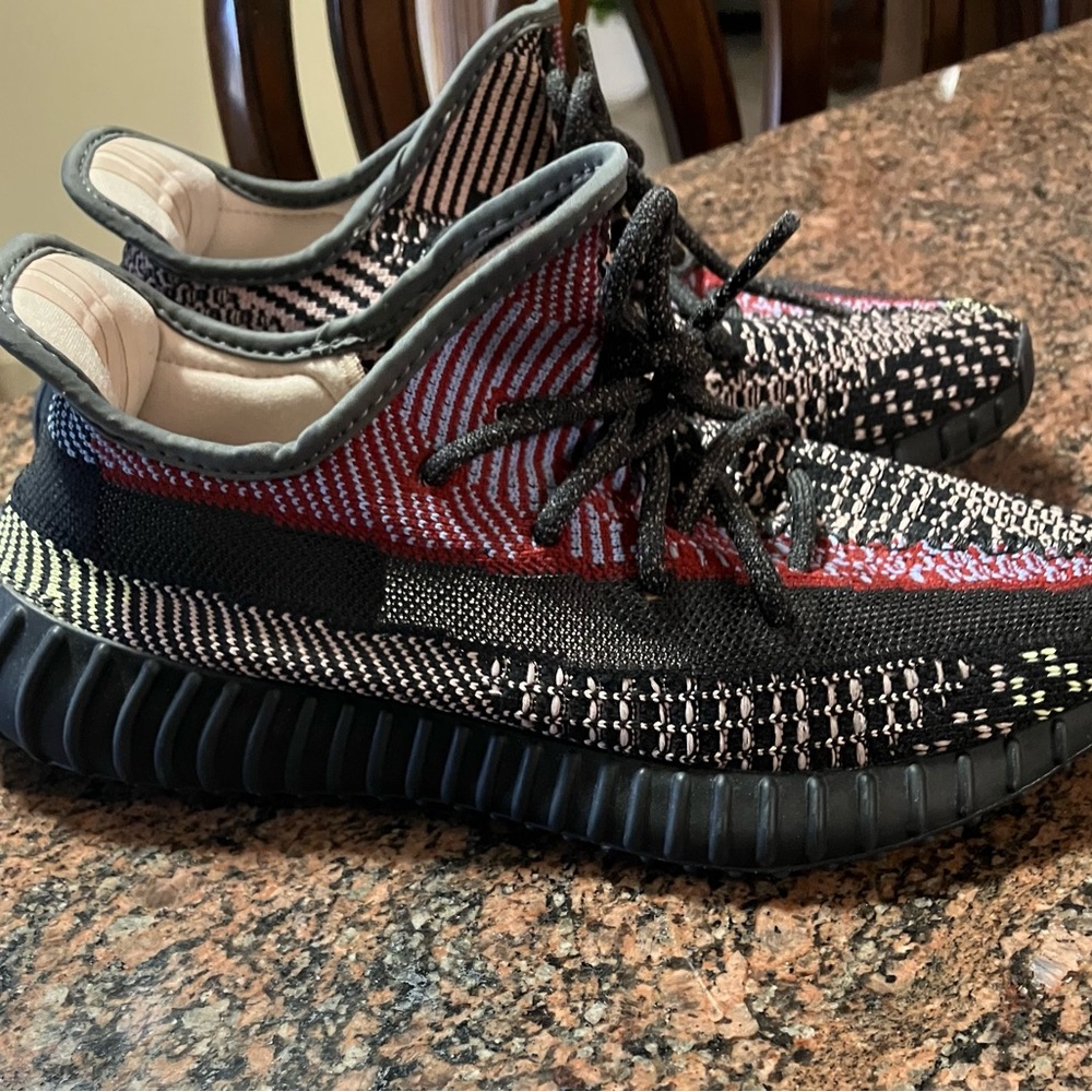 Yeezy Boost 350 V2 "Yecheil"